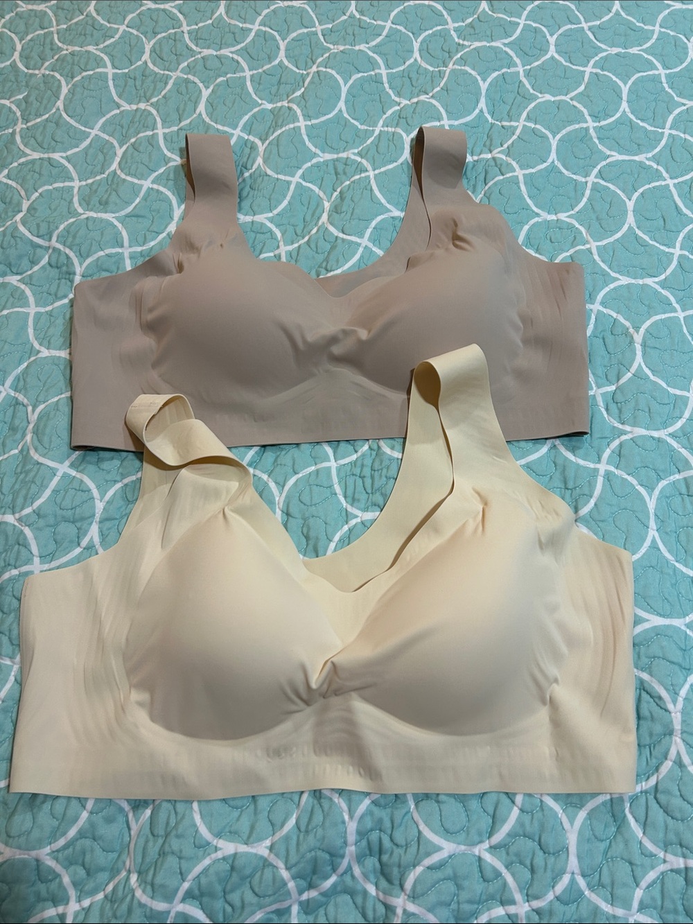 Plus size Seamless Comfort Wireless Bra in Nude and Beige (NOT TRUE TO SIZE)